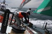 Groupama dans la Volvo Ocean Race : Etape 2 - Jour 3 : Côte à côte. Publié le 14/12/11